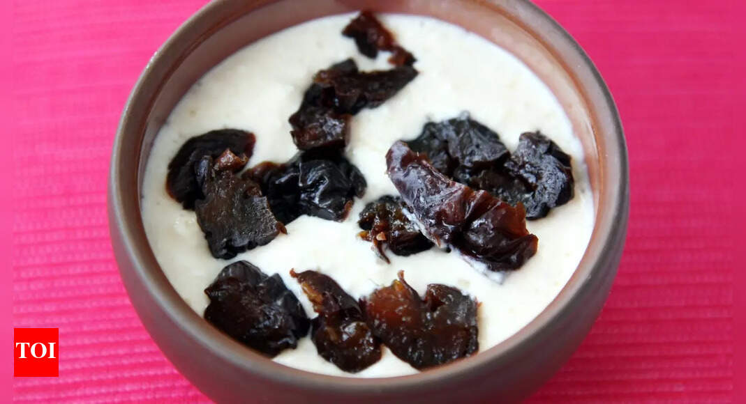 Date Raita Recipe: Rujuta Diwekar’s Date Raita which is a perfect balance of nutrients |