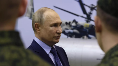 Ukraine war: Putin reshuffles Russian navy brass