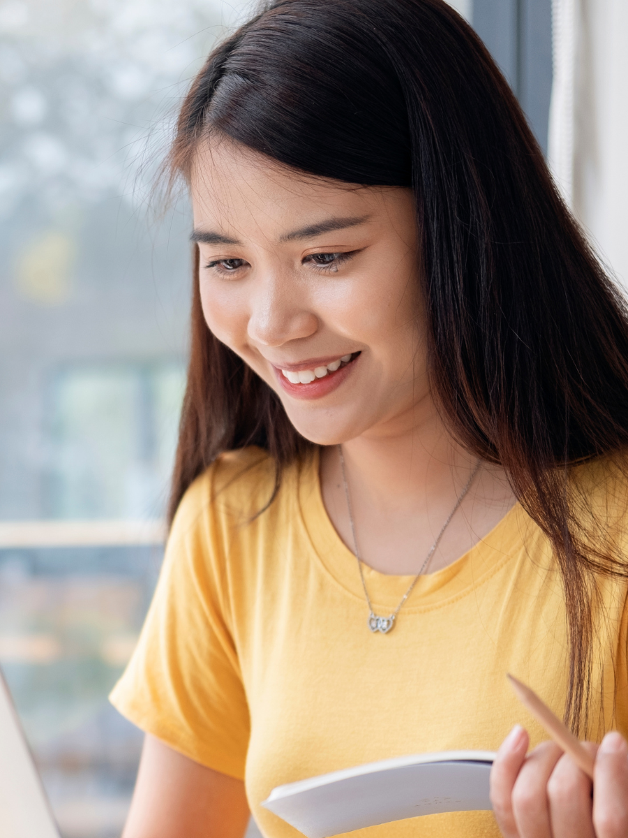 9 Bad habits that ruin a student's productivity | Times of India