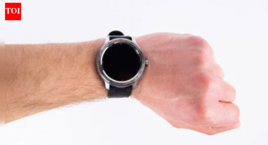Smartwatches: Round Smartwatches: Top Options For These Circular Tech ...