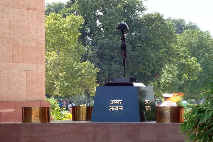 Amar Jawan Jyoti, New Delhi