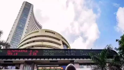 Opening bell: Sensex, Nifty plunges ahead of RBI's repo rate announcement