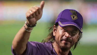 Watch - 'It's me who's making you guys win': Shah Rukh Khan at his ...