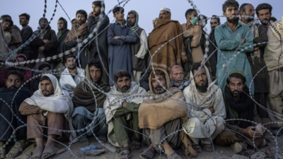 Afghanistan urges Pakistan for mutual understanding on Afghan migrants