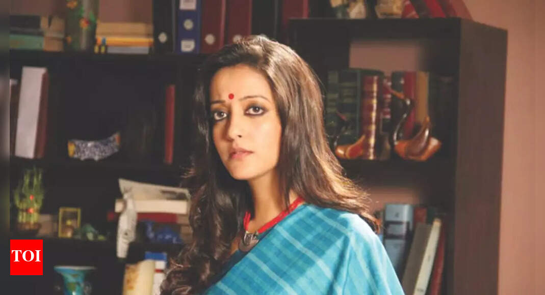 Raima Sen trolled, threatened over phone for her upcoming film 'Maa Kaali' | Bengali Movie News - Vimarsana News