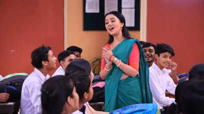 Kar Kache Koi Moner Katha: Shimul reports to her job; joins the school as a teacher