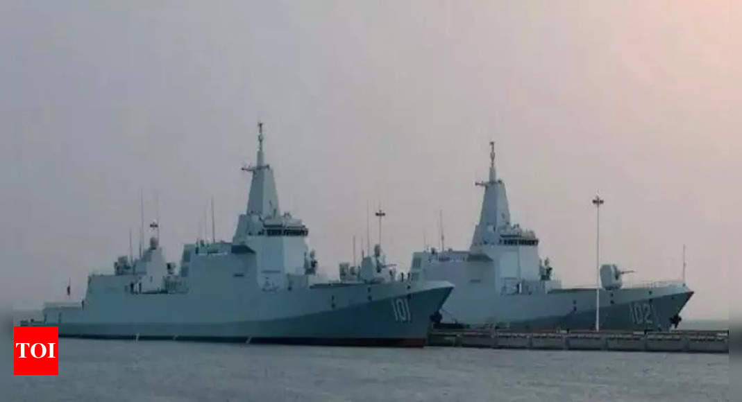 Taiwan says it tracked six Chinese naval vessels around country – Times of India