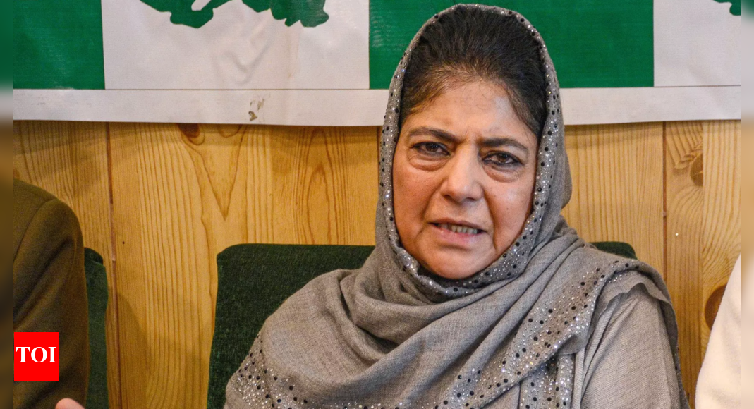 Mehbooba Mufti vs Ghulam Nabi Azad in three-way Anantnag fight | Srinagar News - Vimarsana News