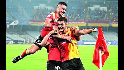 Jinx-breaking East Bengal stay in ISL playoff mix