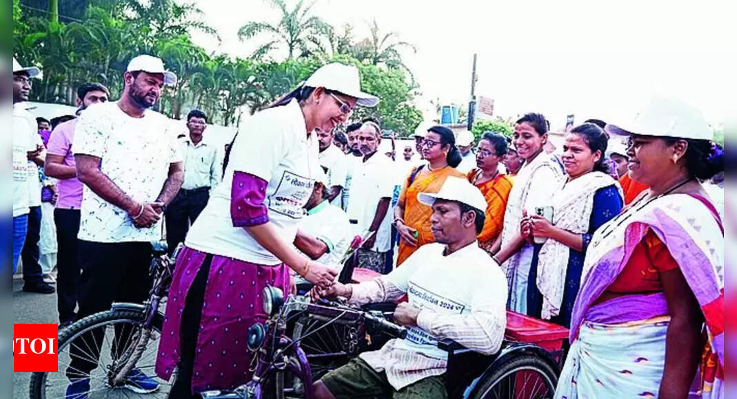 SVEEP Rally: Ec Conducts Sveep Rally In Bastar Ahead Of Ls Polls ...