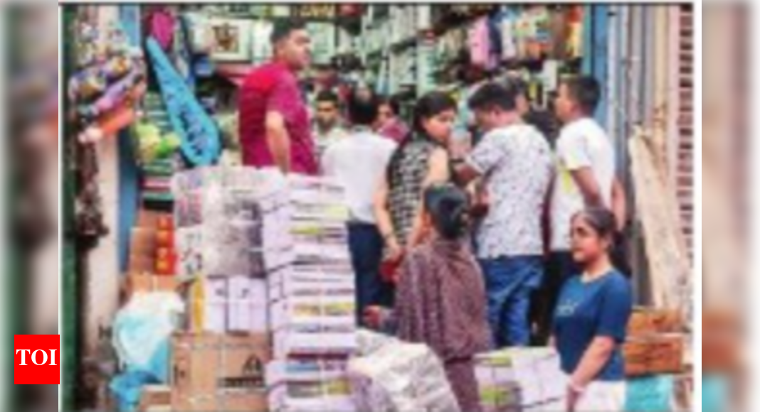 NCERT Books: Demand High But Supply Low: Fake Ncert Books Flood Ncr Markets | Gurgaon News - Vimarsana News