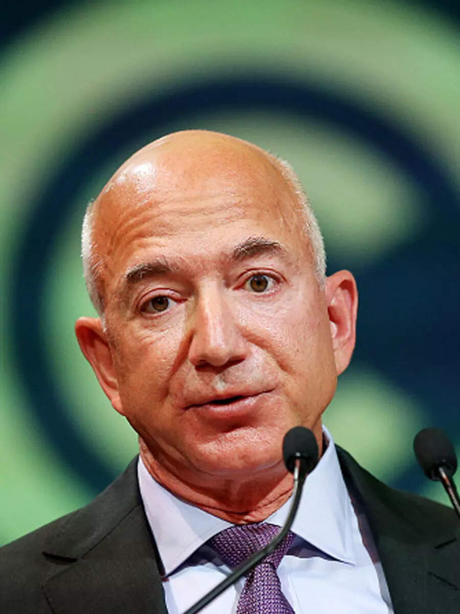 Jeff Bezos' Career Trajectory: Educational Odyssey to Amazon Throne ...