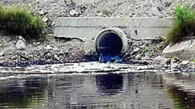 Four suffocate to death cleaning sewage plant in Mumbai's Virar