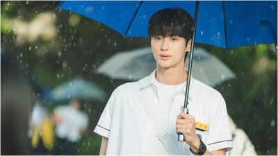 'Lovely Runner' actor Byeon Woo Seok's REAL age leaves netizens surprised!