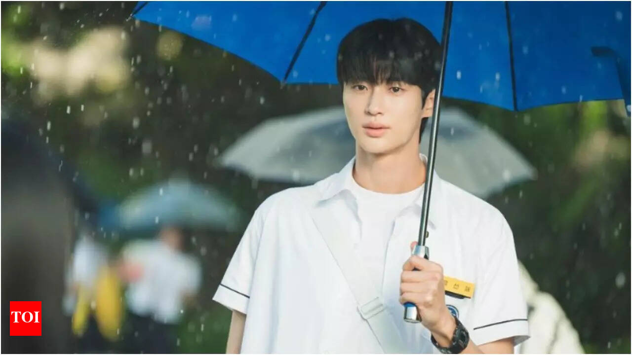 Lovely Runner' actor Byeon Woo Seok's REAL age leaves netizens surprised! -  Times of India