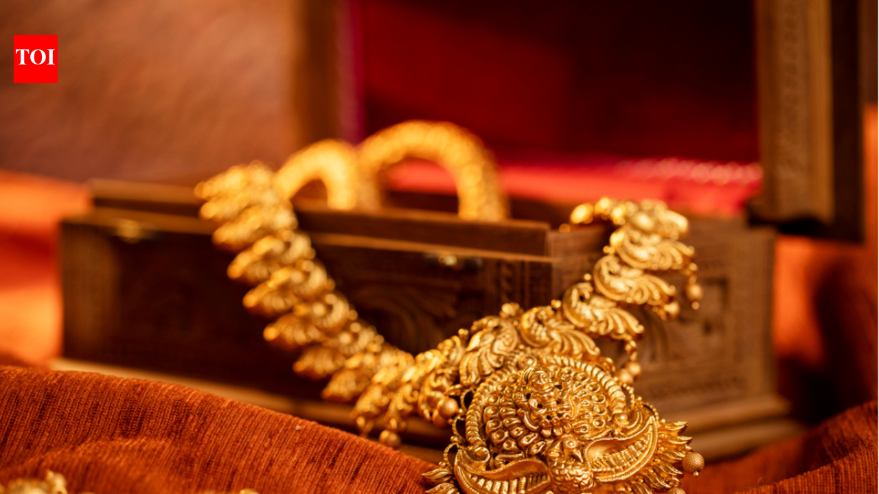 How to check the authenticity of gold jewellery