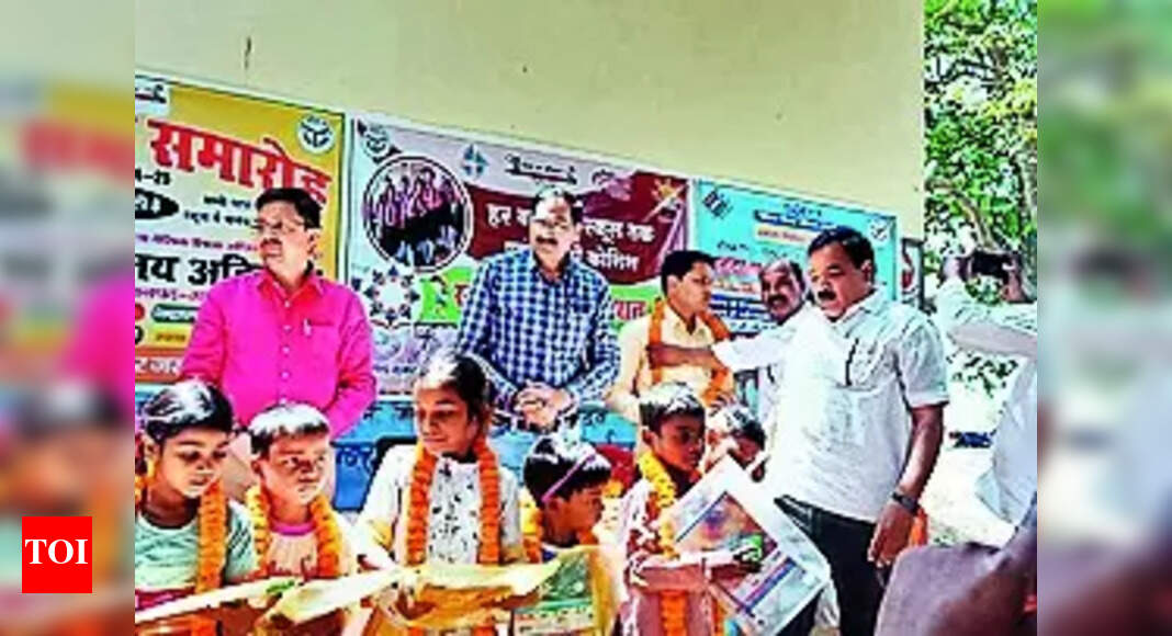 Edu Dept Sensitises People On Importance Of Voting, Cleanliness