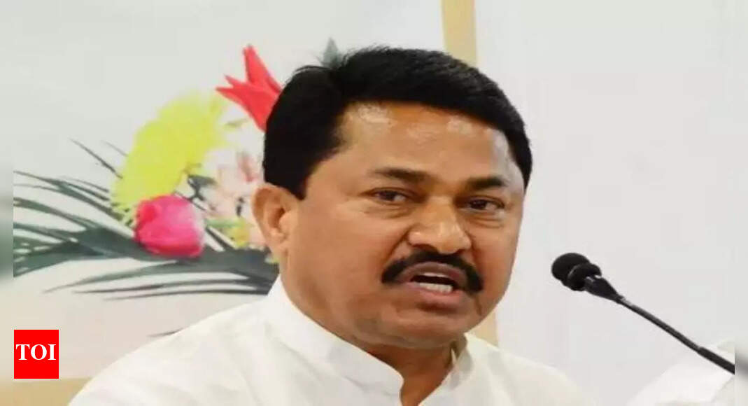 Congress, BJP trade charges as truck hits Nana Patole's car in Maharashtra | India News - Vimarsana News