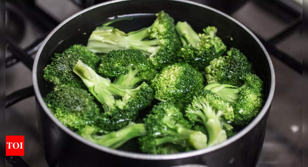 4 ways of cooking broccoli to reap the health benefits