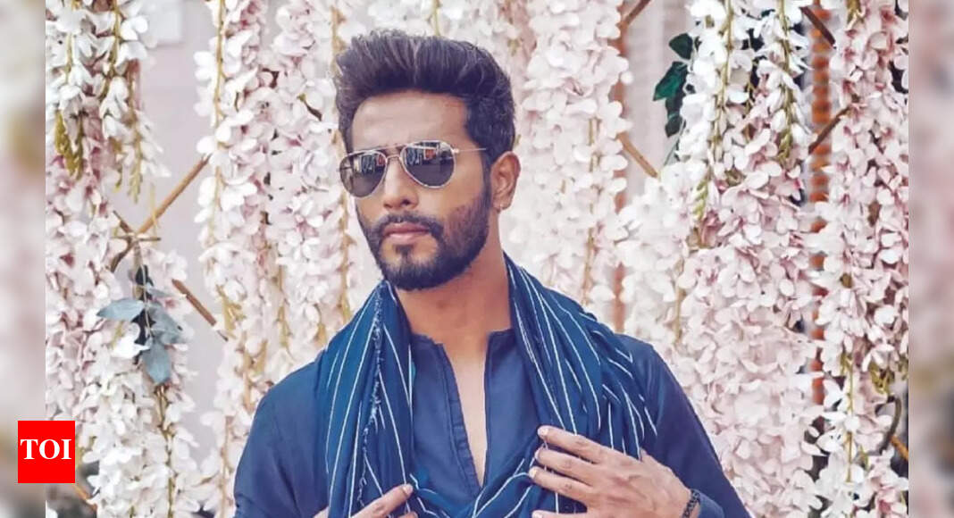Sehban Azim blessed to be with family for Eid al-Fitr celebrations, says 'Watching my loved ones happy is my Eidi from Allah' - Exclusive - Vimarsana News