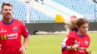 Watch: David Warner bonds with daughter over football, cricket ahead of LSG clash