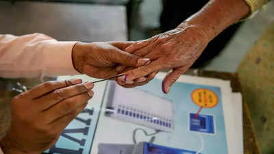 Nomination filing begins today for the general elections to Lok Sabha and bye-elections to legislative assembly in Gujarat