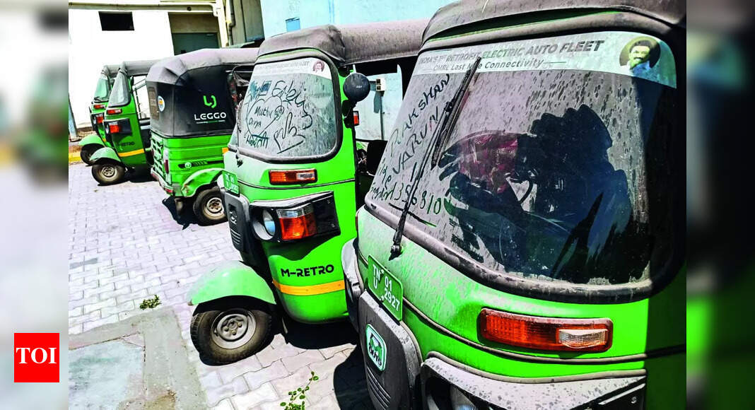 Electric Auto Rickshaws: Electric Auto Rickshaws Gather Dust | Chennai ...
