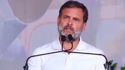 'President Murmu barred from Ayodhya ceremony..': Rahul Gandhi accuses BJP of targeting tribals