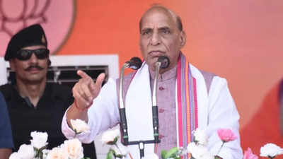 Defence Minister Rajnath Singh predicts decline of Congress party, likens it to dinosaur extinction