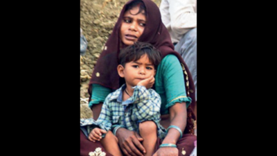 30 hours on, rescuers yet to reach boy trapped in borewell