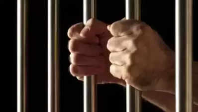 Teacher (70) who got job with fake cert gets 1-yr jail in Mumbai