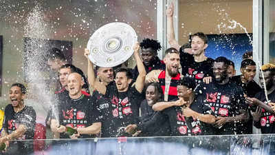 Bayer Leverkusen secure maiden Bundesliga title with 5-0 win over Werder Bremen
