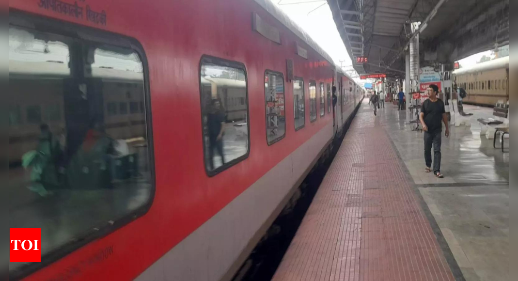 Ahmedabad to Delhi by train in just 3.5 hours?