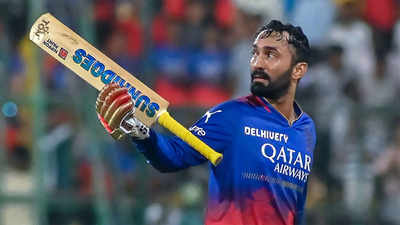 'The real Thala': Dinesh Karthik receives a standing ovation after smacking a whirlwind 35-ball 83. Watch
