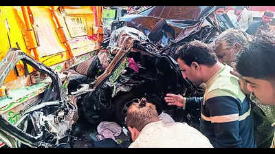 Three men killed in Bhilwara as SUV loses control, hits truck