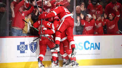 Detroit Red Wings stage thrilling comeback to secure 5-4 overtime victory