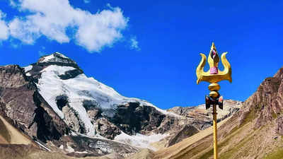 Package tour of Adi Kailash and Om Parvat commences