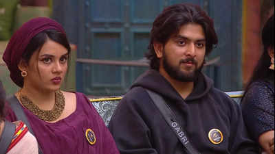 Bigg Boss Malayalam 6: Jasmin’s boyfriend irked by her relationship with Gabri, announces separation via social media; says "I became a joker"