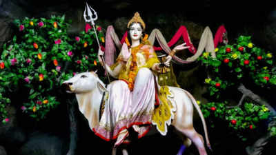Mahagauri: The Goddess of Purity on the 8th Day of Navaratri