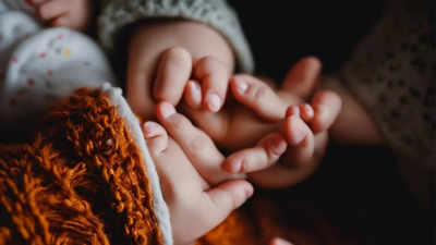 Chinese couple abandons baby with nanny for USD 55 million inheritance