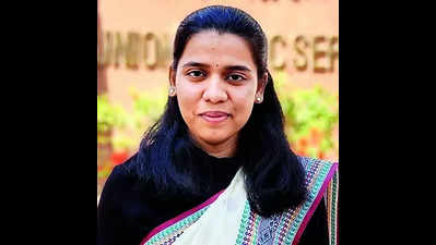 Dharwad girl Soubhagya clears UPSC with 101st rank