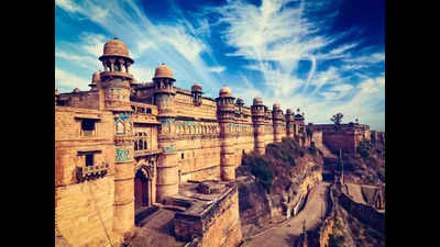 Law student falls to her death from Gwalior Fort