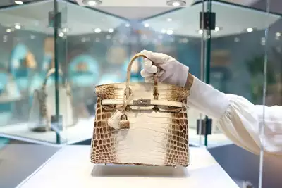 Luxury bags: Top 10 most expensive bags in the world!
