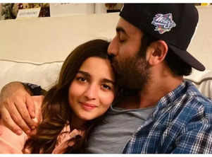 Alia Bhatt drops a cryptic note days after celebrating second wedding anniversary with Ranbir Kapoor - See inside