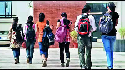 Students fume over mid-course hike in med college & hostel fee