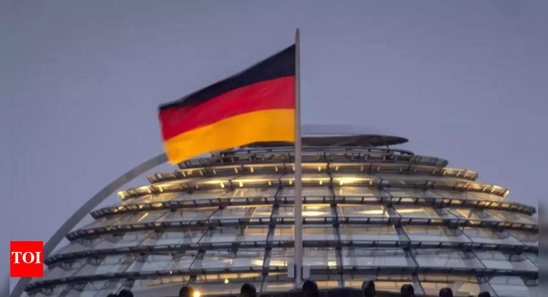 Two alleged Russian spies arrested in Germany – Times of India