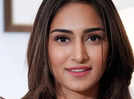 Kasautii Zindagii Kay actress Erica Fernandes shares a video of her scary Dubai thunderstorm experience; writes 'Despite enjoying the rain, fear crept in...'
