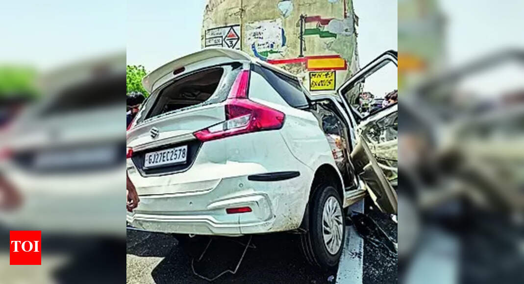 Accident: Drivers Booked For Expressway Accident That Killed 10 | Ahmedabad News - Vimarsana News