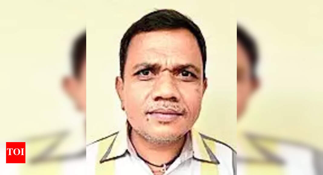 Maths Professor: Math Professor, Home Guard Jawan Die On Election Duty | Surat News - Vimarsana News