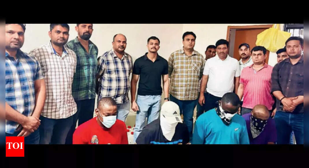 Meth Lab: Lab That Made 'purest Form Of Meth' Busted In House, 4 Foreigners Held | Noida News - Vimarsana News